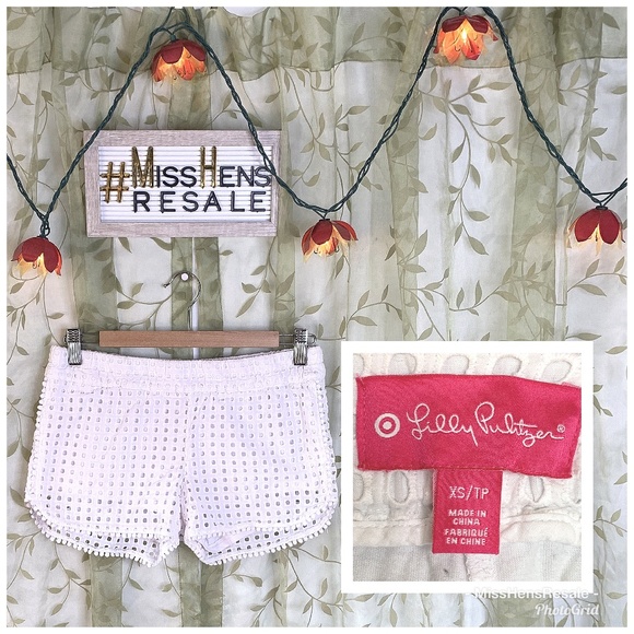 Lilly Pulitzer Pants - LILLY PULITZER WHITE COMFY EYELET LOUNGE SHORT
